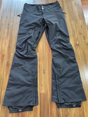 Burton The White Collection. Women’s Snowboarding Pants Size Small